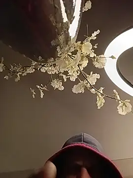 Hotbodyscottie online show from 01/14/26, 10:32