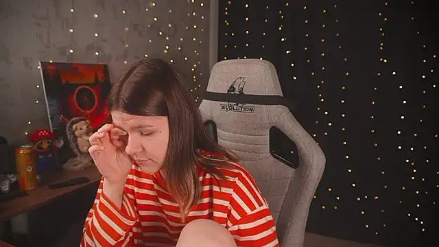 cuteamberlyyy online show from 02/03/26, 05:27