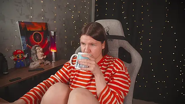 cuteamberlyyy online show from 03/29/26, 04:34