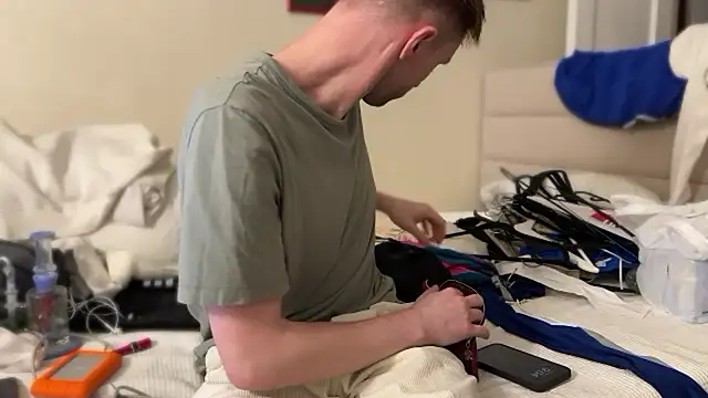 Snapshot of CupidZass chatting on 02/01/25, 02:05 CupidZass online show from 02/01/25, 02:05