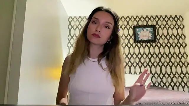 SirenaBelle online show from 12/22/24, 11:33