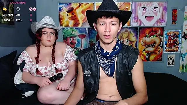 javiandkaty  online show from 10/27/25, 05:33