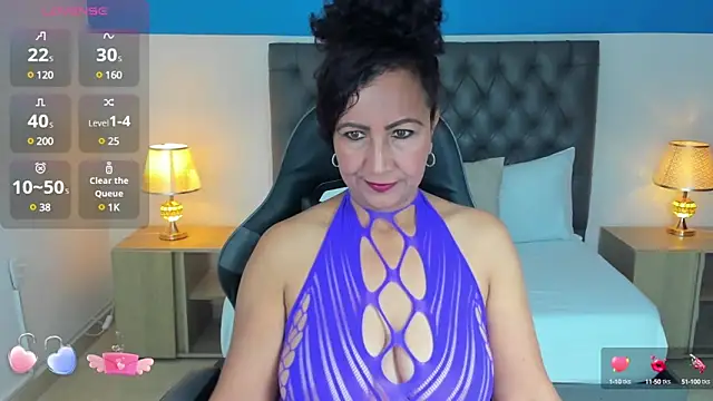 yosselin23 online show from 01/23/25, 12:19