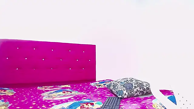 candy dustano691 online show from 02/13/25, 08:55