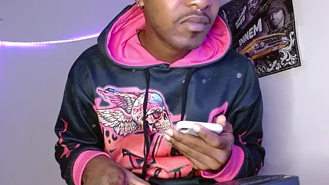 king  Black online show from 02/04/26, 12:05