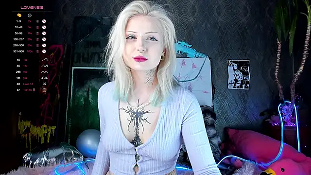 little grinch666 online show from 02/13/25, 08:55