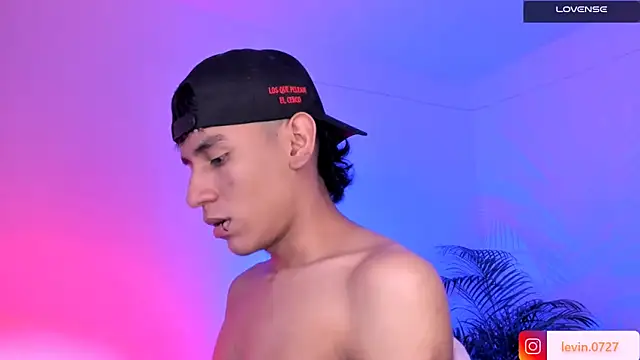 Levin Hikaru online show from 11/27/25, 03:52