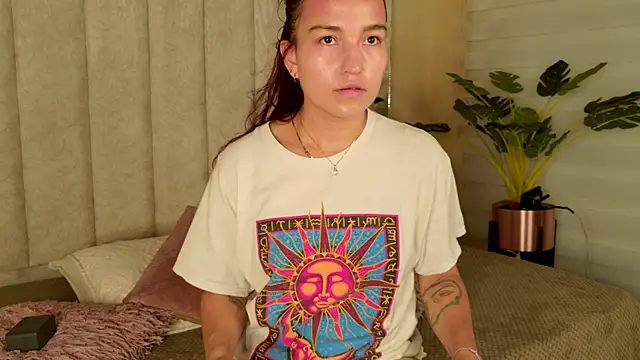 eva-slim- online show from 07/15/26, 05:51