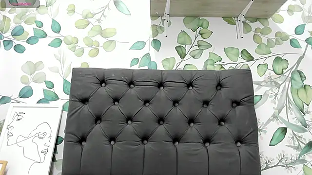 atilanadiaz7 online show from 01/07/25, 02:08