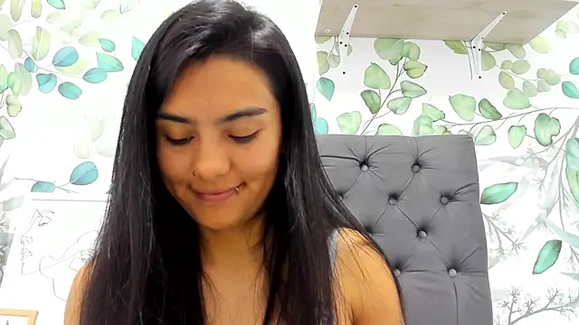 atilanadiaz7 online show from 03/05/25, 05:18