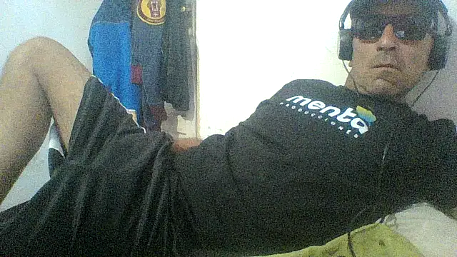 Snapshot of cartiagiz chatting on 11/30/25, 10:58 cartiagiz online show from 11/30/25, 10:58