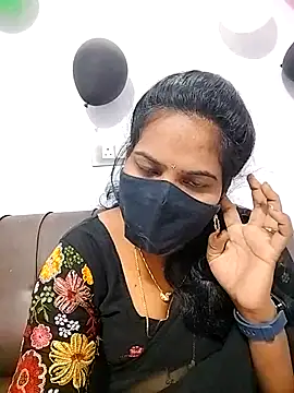 melina214 online show from 01/17/26, 04:06