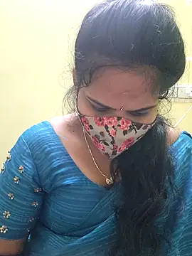 melina214 online show from 04/14/26, 05:52