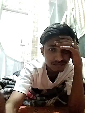 top user s online show from 03/22/25, 07:09