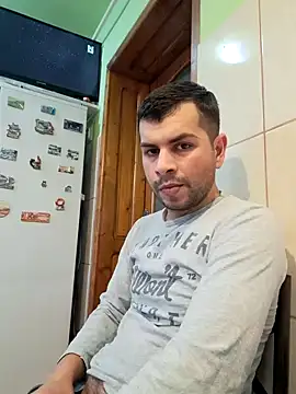 hornny1995 online show from 12/29/24, 12:45