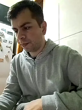 hornny1995 online show from 02/03/25, 02:03