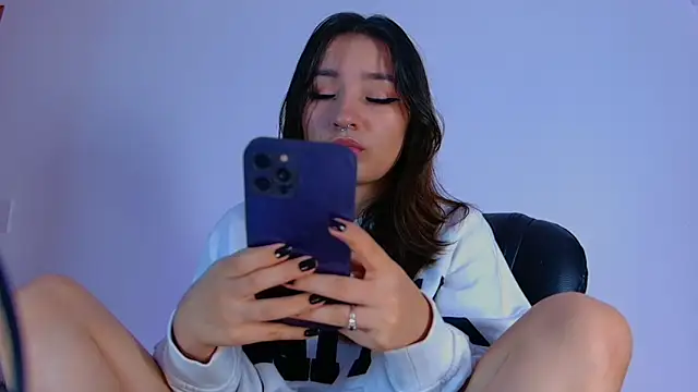 vayolett01 dakotta online show from 09/20/25, 03:40