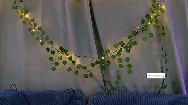 vayolett01 dakotta online show from 12/22/25, 04:09