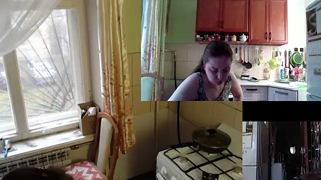 Sakura Green online show from 11/05/25, 07:52