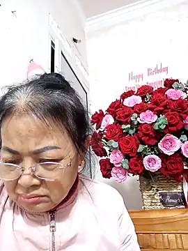 Hotestlove online show from 02/02/26, 01:43