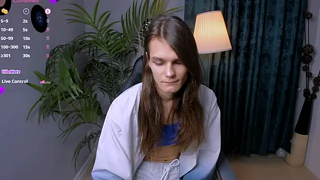 Will Will  online show from 12/21/25, 09:22