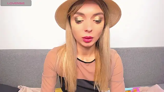  ellen meow  online show from 03/09/25, 12:00