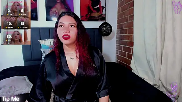 kyliejenner hot online show from 09/19/25, 03:30