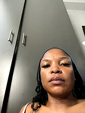 slimcateee online show from 10/07/25, 06:54