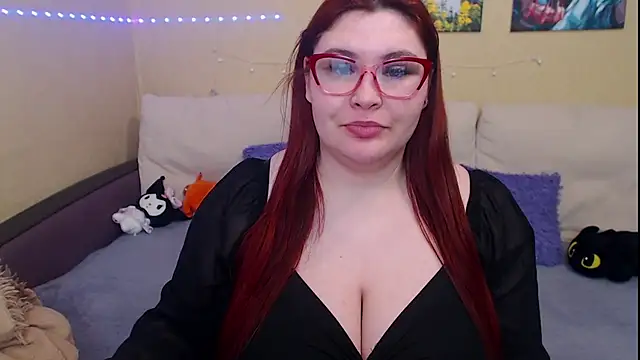 JuliaKeln online show from 02/19/25, 03:49