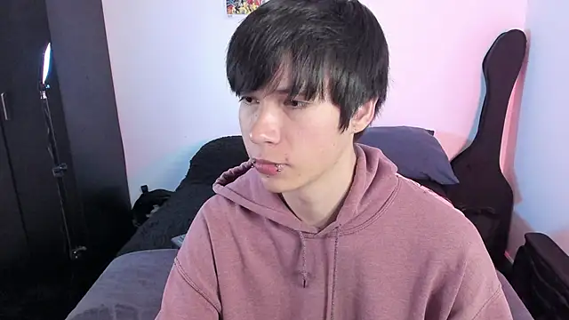 Aventure Twinks online show from 11/15/25, 02:42