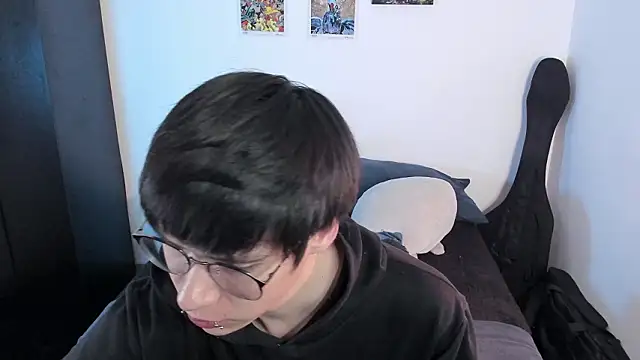 Aventure Twinks online show from 02/12/26, 04:29