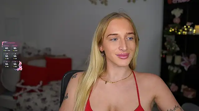 Nicolette  Shea  online show from 01/04/25, 02:04