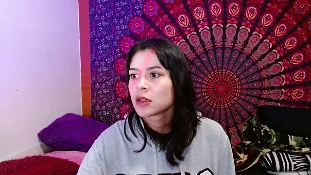 AbbySccott online show from 09/25/25, 11:52