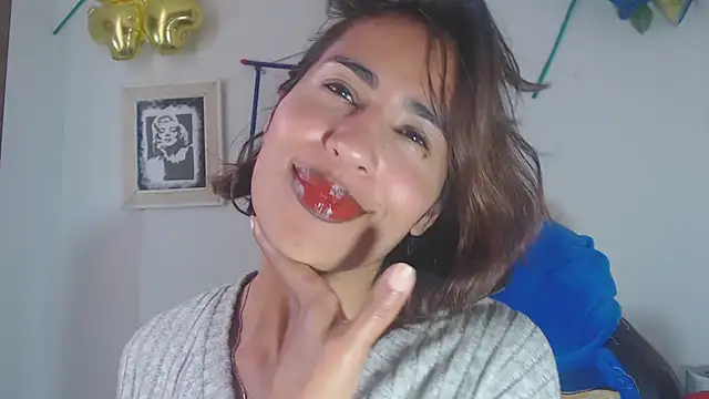 fantasty nylon online show from 01/29/25, 08:35