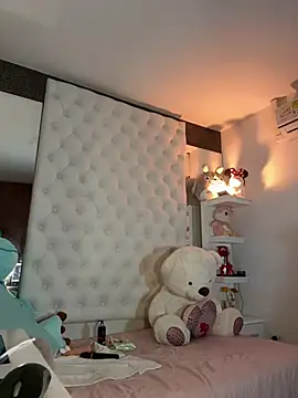 ZarahEvans online show from 02/12/25, 11:20