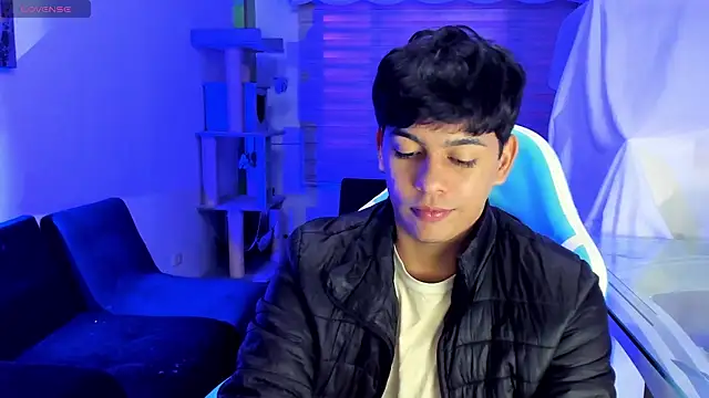 Franco Rizzo  online show from 10/04/25, 02:31