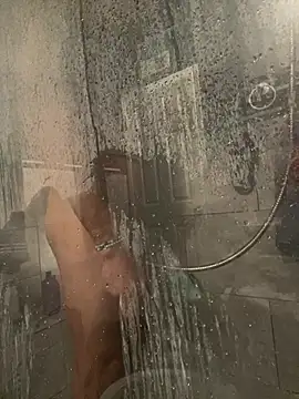 RoodoggXL online show from 12/25/24, 01:42