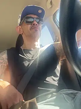 RoodoggXL online show from 02/02/25, 08:08