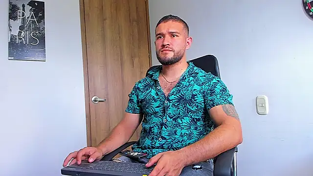 AndrewDiaz online show from 09/14/25, 06:07