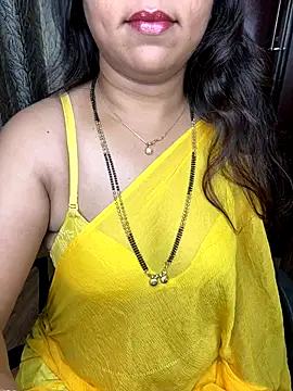 Snapshot of kannadatelugugirl chatting on 10/07/25, 12:19 kannadatelugugirl online show from 10/07/25, 12:19