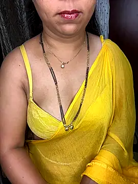 Snapshot of kannadatelugugirl chatting on 10/10/25, 12:31 kannadatelugugirl online show from 10/10/25, 12:31