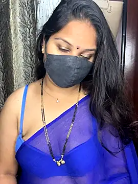 Snapshot of kannadatelugugirl chatting on 10/27/25, 12:47 kannadatelugugirl online show from 10/27/25, 12:47