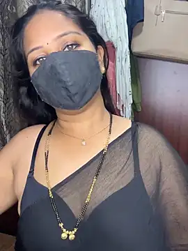 Snapshot of kannadatelugugirl chatting on 10/29/25, 12:46 kannadatelugugirl online show from 10/29/25, 12:46