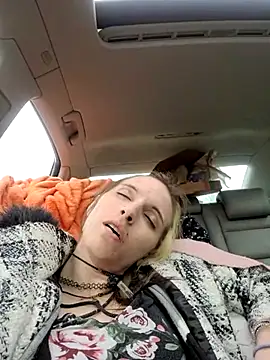 SmokeShow686 online show from 03/20/25, 05:36