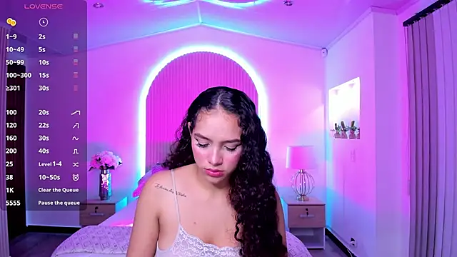 anahi curlie1 online show from 12/15/24, 03:24