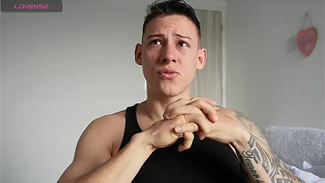 Muscle King Cum online show from 04/04/26, 01:30