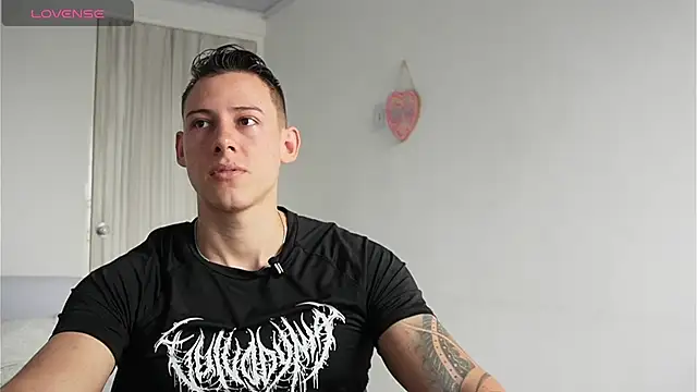 Muscle King Cum online show from 04/13/26, 02:00