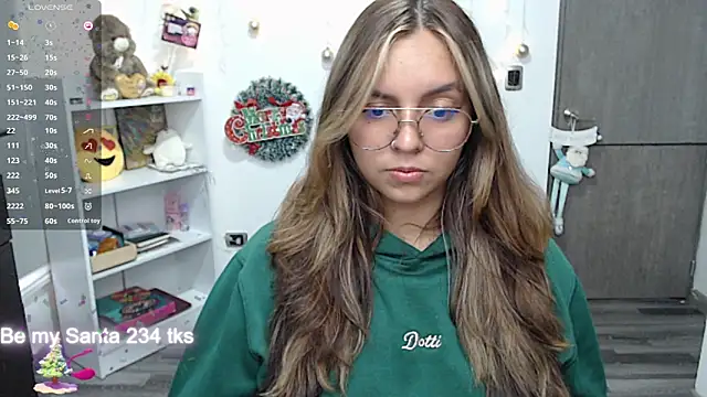 Valery7rose  online show from 12/30/24, 09:29