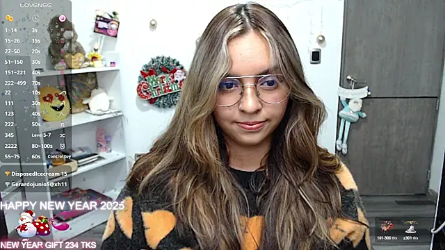 Valery7rose  online show from 01/04/25, 12:59