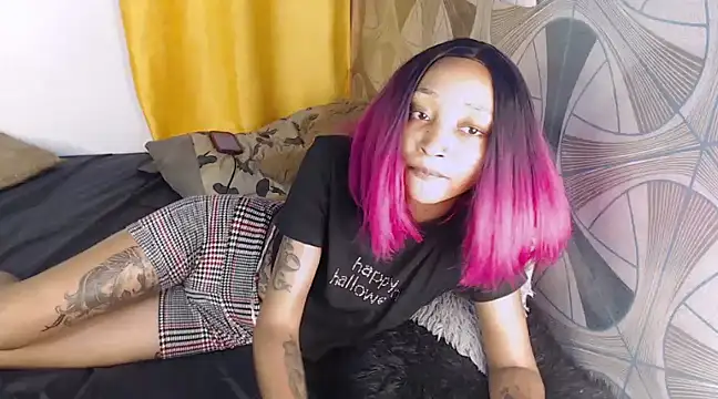 Snapshot of Candiey001 chatting on 01/08/25, 08:39 Candiey001 online show from 01/08/25, 08:39